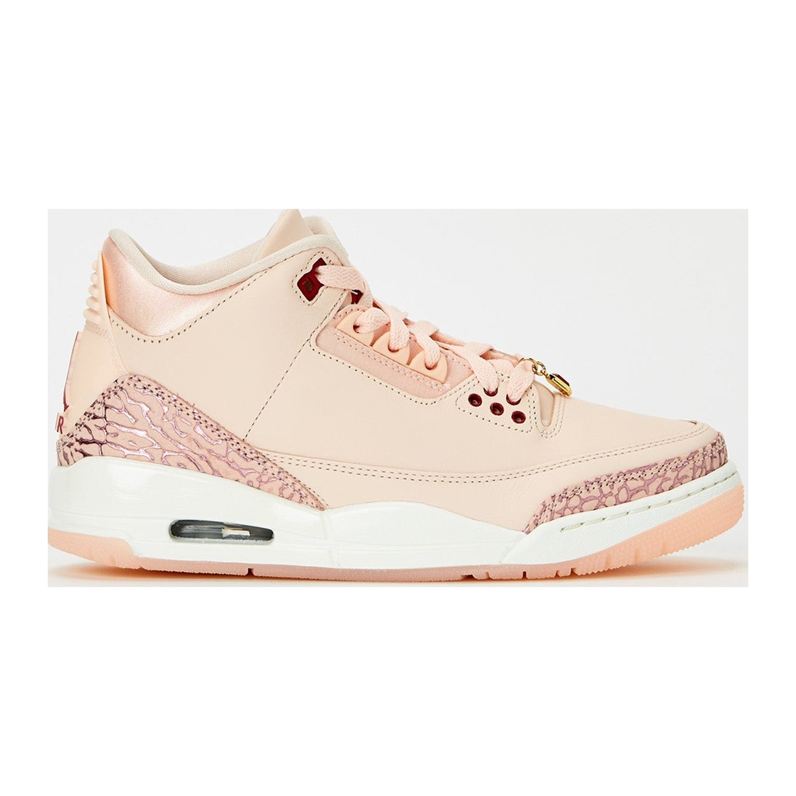 Nike Women's Air Jordan 3 Retro Vday Washed Coral/Gym Red-Sail