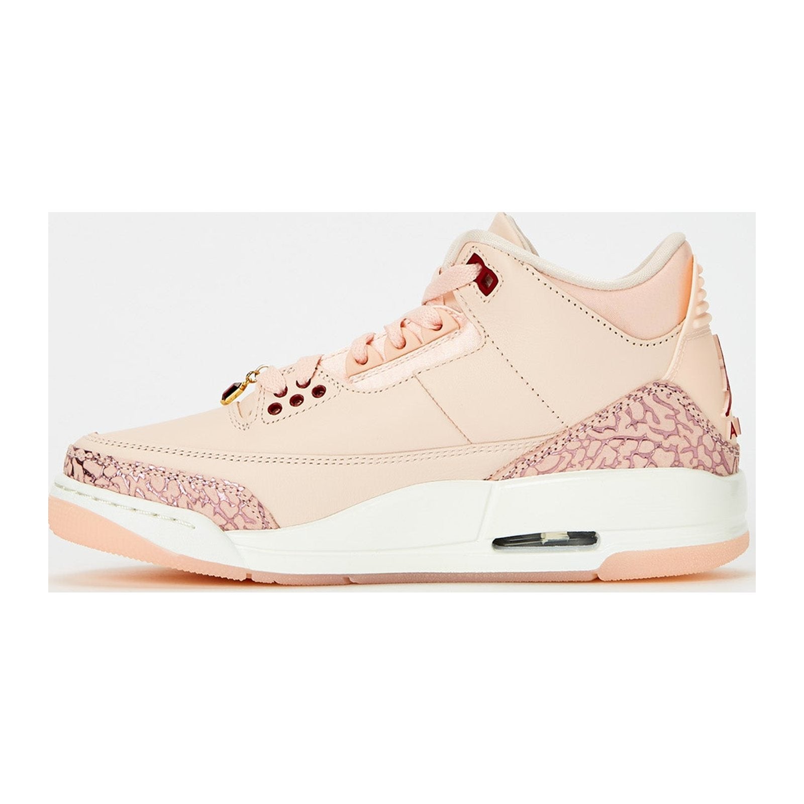 Nike Women's Air Jordan 3 Retro Vday Washed Coral/Gym Red-Sail